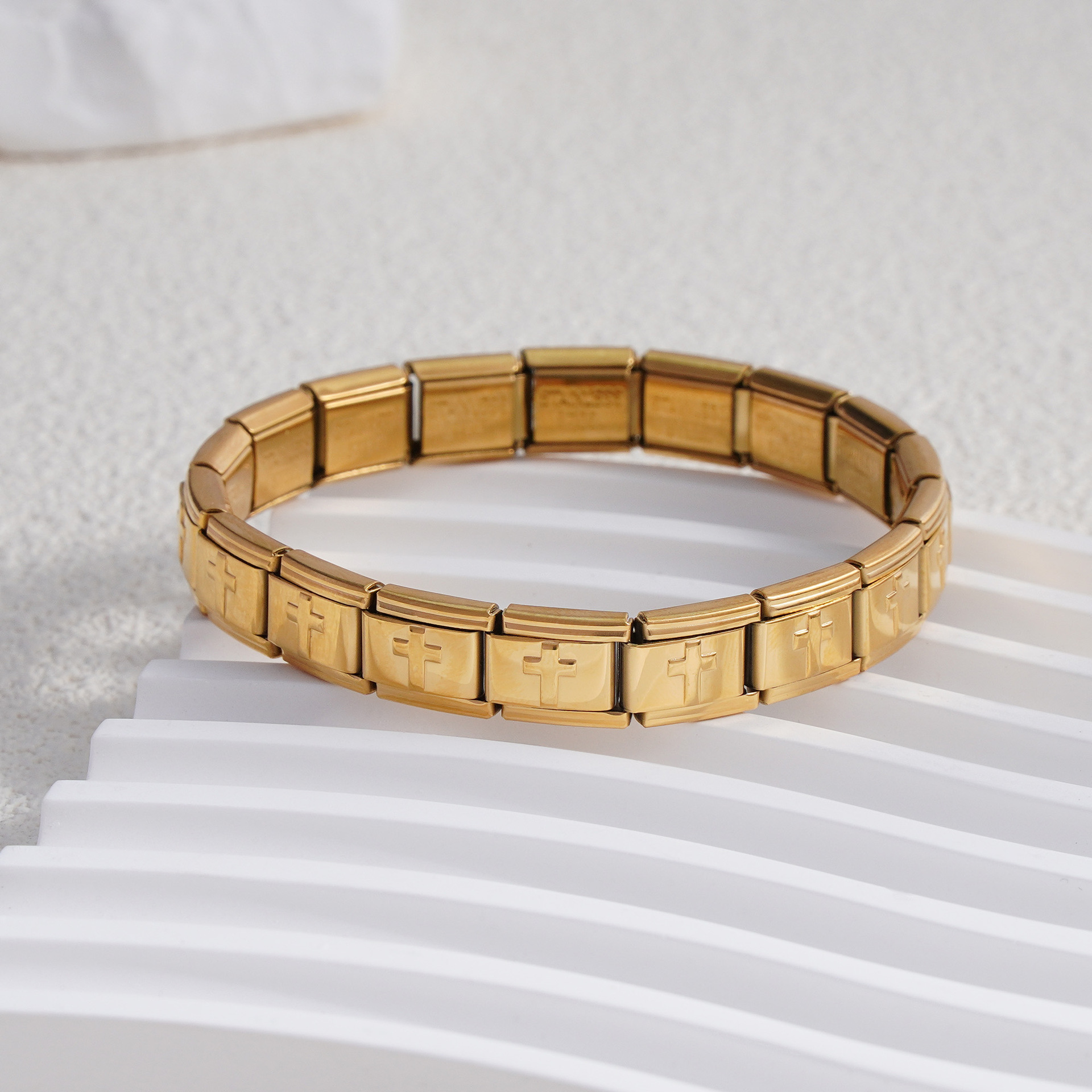 Cross-shaped watch strap (all gold) BD-226