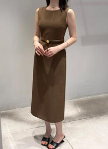 ए 11375 महिलाओं की फैशनेबल स्कर्ट महिलाओं के लिए फसल शीर्ष और मिडी स्कर्ट दैनिक ठोस पैटर्न गर्मियों के मौसम में महिलाओं के कपड़े - Product Image 4