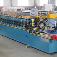 Machine de formage à froid de tôles de charpente légère C U L W pour matériaux de construction