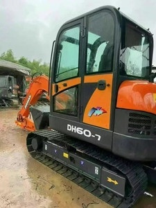 Miniexcavadora de cadenas Doosan DH55 de segunda mano de alta calidad y bajo precio con motor original y rendimiento ultraalto - Product Image 5