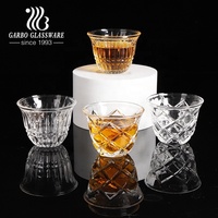 Grande remise d'usine meilleur prix de nouveaux modèles gravés style moyen-orient avec motifs imprimés personnalisés tasses en verre à thé 50ml cawa