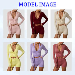 Nouvel ensemble de sport 3 pièces pour femme 2026 : Haut de <span class=keywords><strong>yoga</strong></span> enveloppant, soutien-gorge et short – Athleisure respirant à maintien élevé et anti-UV pour filles, idéal pour le Pilates - Product Image 2