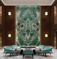 Comptoirs de cuisine en quartzite vert Patagonia poli, grandes dalles, pierre naturelle de luxe pour mur de fond