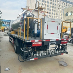 Prix d'usine Dongfeng 6000L Machine à pulvériser l'asphalte 4x2 Camion de distribution d'asphalte à vendre - Product Image 5