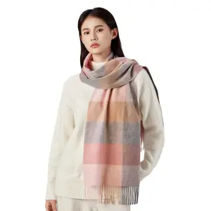 Syal wol untuk wanita, grosir wol murni kotak-kotak rumbai syal selendang desainer modis musim dingin