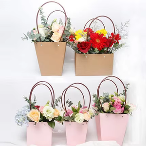 Custom Waterproof Kraft Paper Bouquet Flower Gift Bag Valentine's Day <strong>Wedding</strong> Rose Party Flower Packaging Bags With Flat Handle - Product Image 6