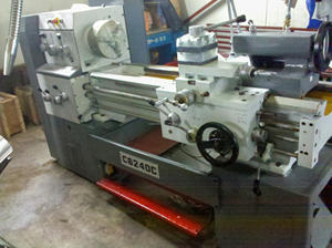 Torno Chino de Segunda Mano C6240C 3000mm, Torno Horizontal de Precisión con Bancada de Hueco - Product Image 4