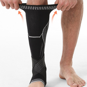 Soporte de Tobillo Antideslizante de Fútbol Tejido Personalizado OEM, Manga de Compresión para Pantorrilla con Correas para Soporte de Fútbol - Product Image 3