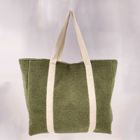 Bolso de mano de tela de felpa para mujer con logotipo personalizado, bolso de hombro de tela de toalla de lujo, bolso de playa de compras de toalla OEM al por mayor con logotipo