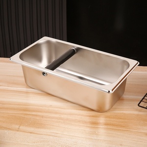 Caja de desecho de acero inoxidable para espresso, resistente, con barra de golpeo y protector contra salpicaduras, para desechos de café molido. - Product Image 3