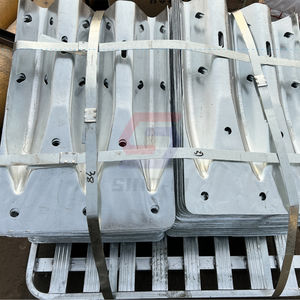 Terminal de Containment Latéral pour <span class=keywords><strong>Garde</strong></span>-<span class=keywords><strong>corps</strong></span> de Pont, Absorbant l'Énergie et Redirigeant la Voie, pour la Sécurité des Chutes - Product Image 6