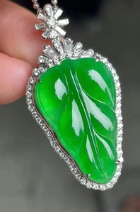 SGARIT Bijoux 18K <span class=keywords><strong>Or</strong></span> Blanc <span class=keywords><strong>Jade</strong></span> <span class=keywords><strong>Pendentif</strong></span> Grade A Naturel Jadéite Vintage Bijoux Vert <span class=keywords><strong>Jade</strong></span> Pierre <span class=keywords><strong>Pendentif</strong></span> Pour Les Femmes - Product Image 5