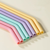 Lot de 4 pailles pliées extra longues de 29cm, réutilisables, en silicone résistant à la chaleur, pour différentes tasses.