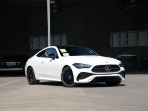 Mercedes-Benz CLE 300 <span class=keywords><strong>4MATIC</strong></span> Coupé 2025 (Version Luxe) – Véhicules d'occasion à prix abordable, voiture de <span class=keywords><strong>sport</strong></span> - Product Image 3