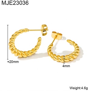 <span class=keywords><strong>Orecchini</strong></span> da donna <span class=keywords><strong>di</strong></span> lusso in oro placcato oro 18K in acciaio inossidabile senza intaccature gioielli alla moda con <span class=keywords><strong>orecchini</strong></span> <span class=keywords><strong>di</strong></span> <span class=keywords><strong>marca</strong></span> - Product Image 2