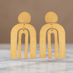 Boucles d'oreilles pendantes classiques en laiton et pierres précieuses, faites à la main, unisexe, tendance - Product Image 3