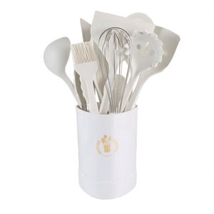 Juego de utensilios de cocina de silicona antiadherentes de 12 piezas con mango de madera, colores personalizados, superventas - Product Image 1
