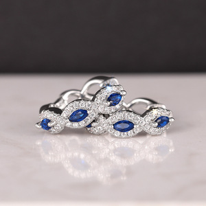 Eleganti Orecchini a Cerchio Scintillanti per Donne, Gioielli Raffinati per Feste, Orecchini alla Moda per Uso Quotidiano - Product Image 5