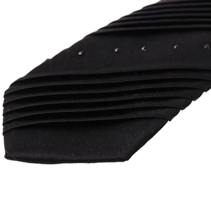 Corbata plisada de seda 100% personalizada para hombre, color negro sólido con patrón Jacquard tejido y cristal, formal para negocios - Product Image 3