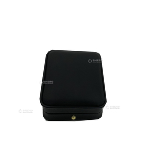 Caja de Regalo Única de Fábrica para Joyería con Logotipo, Roja, Blanca y Verde, Juego de Cajas de Joyería de Cuero PU Personalizadas de Lujo - Product Image 2