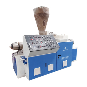 Profilés <span class=keywords><strong>de</strong></span> châssis <span class=keywords><strong>de</strong></span> fenêtre en plastique PVC UPVC d'<span class=keywords><strong>occasion</strong></span> faisant la ligne d'extrusion <span class=keywords><strong>de</strong></span> la machine - Product Image 1