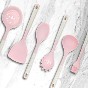 Ensemble d'ustensiles de cuisine en silicone antiadhésif à haute température de 6 pièces, ustensiles de spatule en matériau PC pour les repas et la cuisine quotidiens - Product Image 1