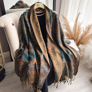 ขายส่งผ้าคลุมไหล่ ผ้าโพกศีรษะ และผ้าพันคอพิมพ์ลายสไตล์ชาติพันธุ์ลายแคชชูยอดนิยมสำหรับผู้หญิงในยุโรปและอเมริกา - Product Image 1