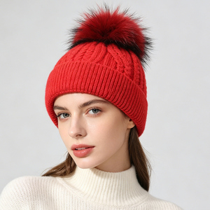 Jxwatcher Bonnet d'hiver doux côtelé avec pompon en vraie <span class=keywords><strong>fourrure</strong></span> amovible, bonnet personnalisé pour femme, vente en gros, chaud pour les voyages - Product Image 1