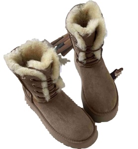 Bottes d'hiver légères unisexes Tazz Tasman Classic en cuir de vachette véritable, avec semelle intérieure en caoutchouc confortable pour l'extérieur - Product Image 1