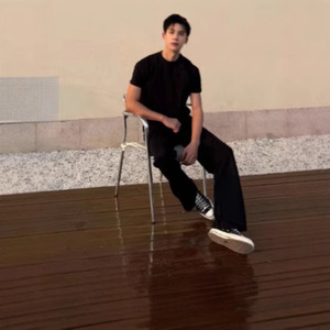 AUTICUP 7A T-shirt Homme Amincissant et Ajusté en Coton Mélangé Noir Antibactérien Technologie Rafraîchissante et Anti-Transpiration à Manches Courtes - Product Image 2