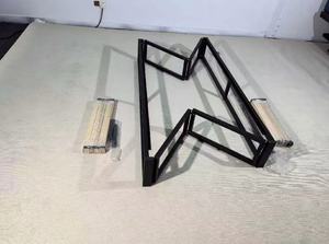 Khung giường nền đen hiện đại với thiết kế bằng gỗ và kim loại, tiện lợi cho việc lắp ráp giường gấp trong phòng ngủ theo phong cách hiện đại - Product Image 5