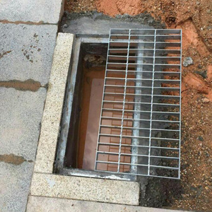 Valla de plataforma Rejilla de acero inoxidable para escalones de escaleras Pasaje Pisos Puente Aceras - Product Image 4