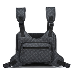 Sac de poitrine tactique tendance en cuir PU pour homme, gilet streetwear, sac banane hip-hop, harnais utilitaire, imperméable et léger - Product Image 5