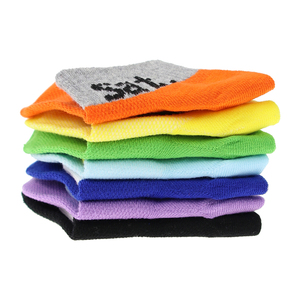<span class=keywords><strong>Chaussettes</strong></span> d'équipage en coton tricoté personnalisé de haute qualité pour les tout-petits <span class=keywords><strong>Chaussettes</strong></span> décontractées antidérapantes et respirantes pour la saison d'automne - Product Image 2