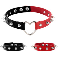 Collier ras du cou pour femme en cuir PU style punk gothique avec rivets en forme de cœur et chaîne en bambou, bijou pour la clavicule