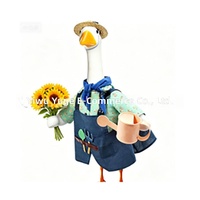 Nouvel ensemble de déguisement de jardinier de 23 pouces pour la fête, comprenant une tenue de canard, des outils, un chapeau, une écharpe, un pulvérisateur, un pot de fleurs et une décoration en tissu.