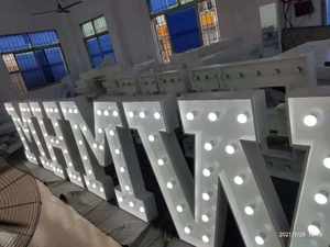 Decorazione di nozze LED lampadina lettere Mr e Mrs 4 ft lettere tendone - Product Image 6