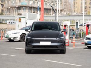 2025 Tes-la Modelo Y 2025 Versión de tracción total de largo alcance 2025 Vehículo eléctrico puro Vehículo de nueva energía con buen <span class=keywords><strong>precio</strong></span> - Product Image 2