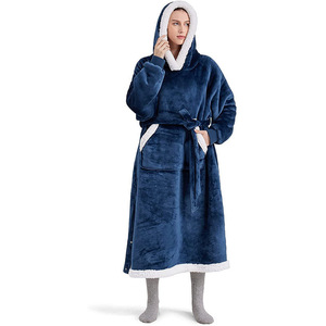 Couverture à <span class=keywords><strong>capuche</strong></span> portable pour adulte, super douce, confortable et chaude, en peluche, avec manches, pour regarder la télévision, type peignoir à <span class=keywords><strong>capuche</strong></span> - Product Image 2