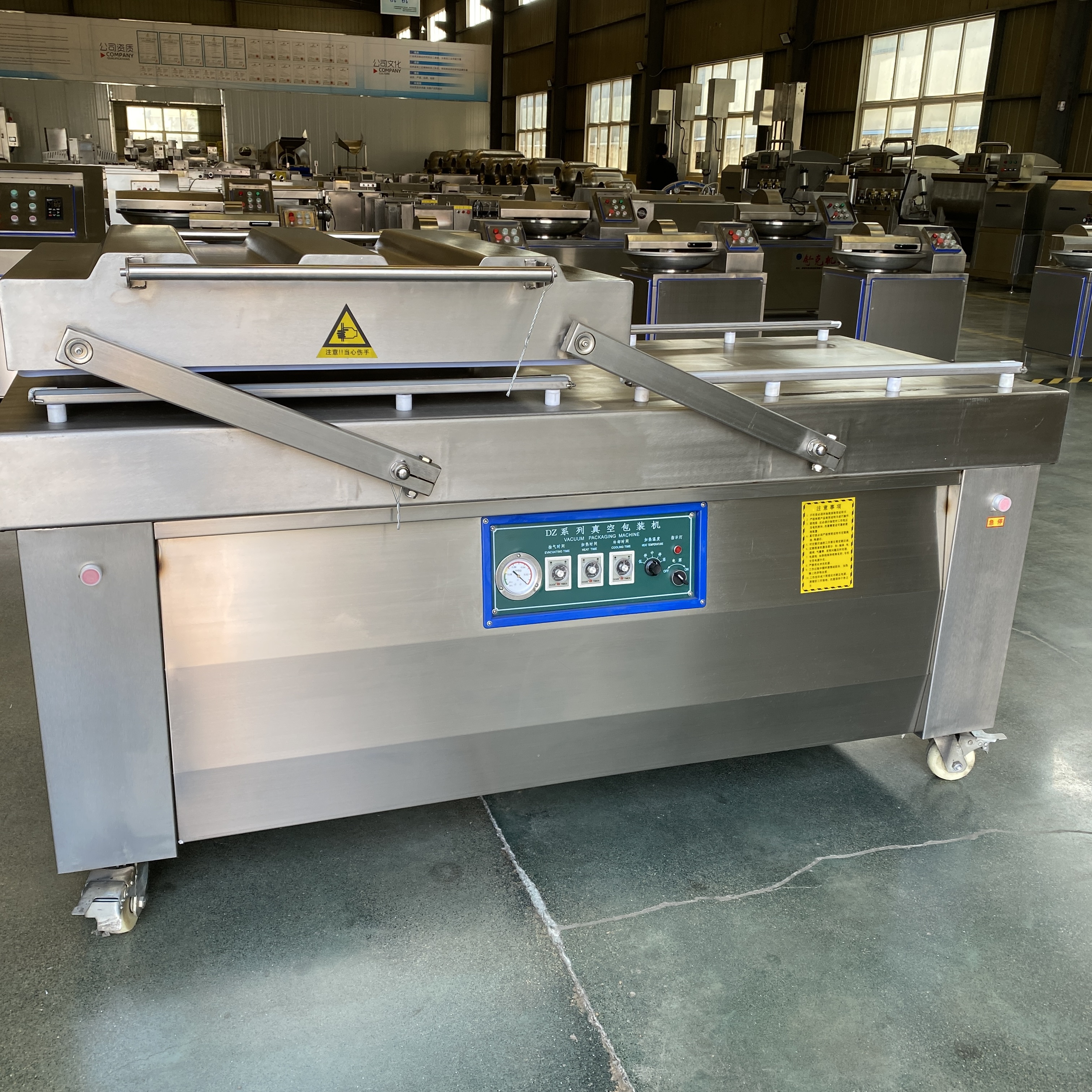 thermoforming machine vacuum