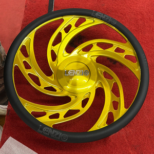Volante forjado de 15 pulgadas con acabado personalizado en oro cepillado/oro cromado/plateado cepillado para autos clásicos - Product Image 6