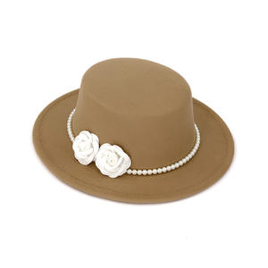 หมวกเฟโดราปีกกว้างสไตล์วินเทจสำหรับทุกเพศ  ประดับมุกและดอกคามิลเลีย  <span class=keywords><strong>ผ้า</strong></span>ระบายอากาศได้ดี เหมาะสำหรับงานธุรกิจและงานปาร์ตี้ ใช้ได้ทุกฤดู - Product Image 5