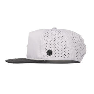 Casquette à 5 panneaux à profil bas TCAP Chine entièrement personnalisable, résistante à l'eau, avec patch en polyester PVC - Product Image 3