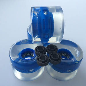 4 pièces/ensemble roues de planche à roulettes <span class=keywords><strong>Cruiser</strong></span> blanc Pro 60X45mm Led clignotant allument des roues pour planche à roulettes en <span class=keywords><strong>plastique</strong></span> de 22 pouces - Product Image 1