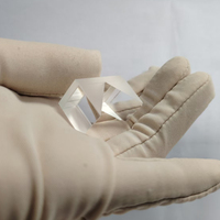 Prisme optique à angle droit en verre K9 BK7 cémenté, fabrication en usine, contrôle qualité strict, délai de livraison court pour les optiques de projecteurs