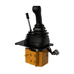 Système hydraulique XDF3, valve à triple commande DJS3, conception convertible, en état de marche - Product Image 2