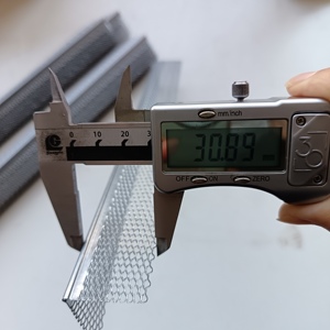 Malla de aluminio galvanizado de alta calidad para estuco, mini malla angular de 30x30mm, micro malla <span class=keywords><strong>fina</strong></span> para <span class=keywords><strong>enlucido</strong></span>, malla de ala para estucado. - Product Image 6