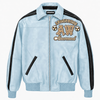 Blouson universitaire sur mesure en cuir rayé en peau de mouton avec broderie 3D, patch de football, applique lettre et strass, vêtement d'extérieur personnalisé