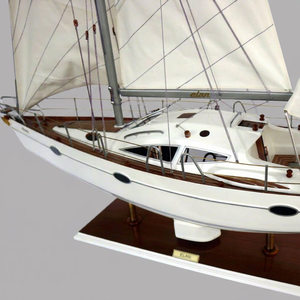 Modelo de Yate de Madera ELAN SAILING - Barcos de Vela Pintados a Mano, Artesanía Náutica de Vietnam, Regalo - Product Image 1