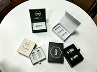 Boîte cadeau magnétique en carton rigide avec logo personnalisé, imperméable, avec laminage et estampage argenté pour flacon en verre de 3 ml, disponible en plusieurs packs